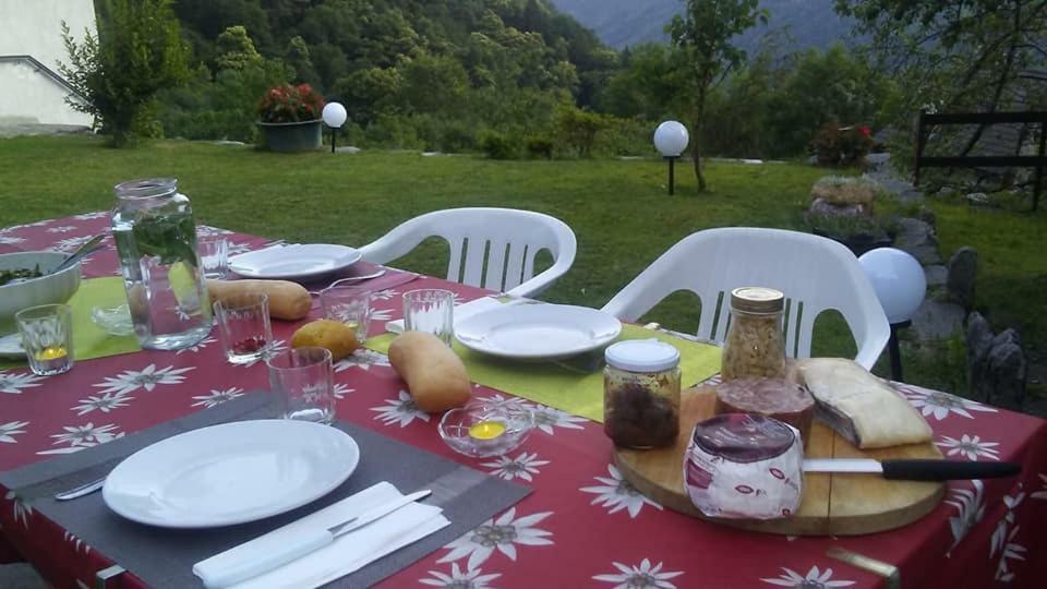 Casa Zizi Villa Crodo Dış mekan fotoğraf